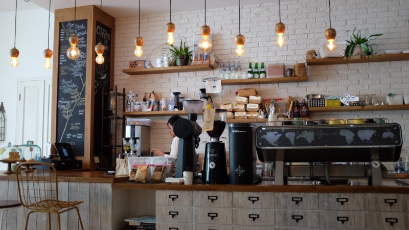 boutique-LA GAUDE-min_coffee_shop_light_cafe_coffee_shop-32620